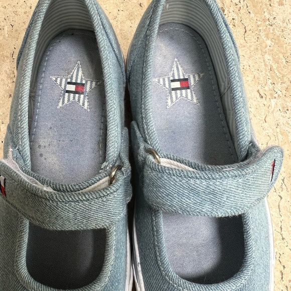 TOMMY HILFIGER VELCRO DENIM MARY JANES WOMENS 6.5 - Picture 4 of 7
